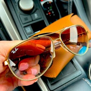 Ray Ban Aviator sunglasses